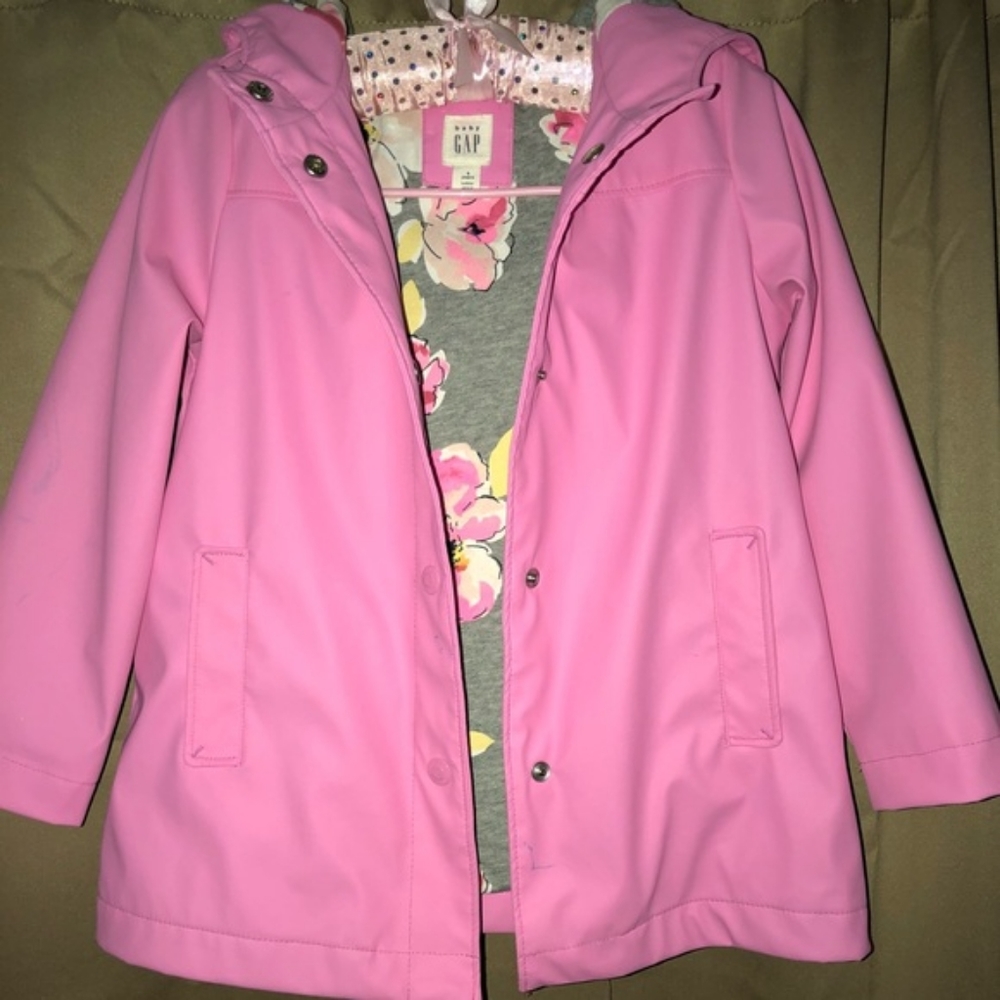 Pink Gap Raincoat!! Kids size 5T